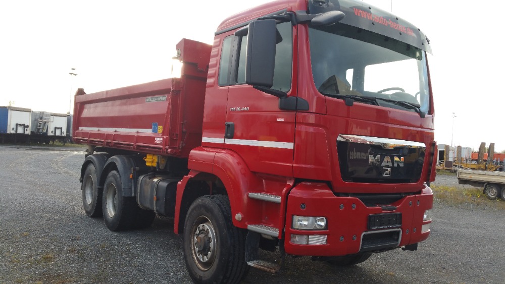 Nákladní vůz MAN TGS 6x6 Hydrodrive